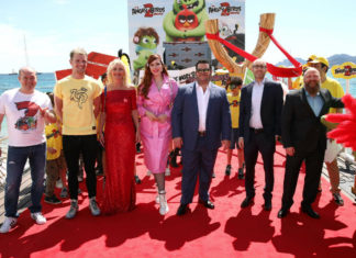 “Angry Birds 2”: pennuti e maialini verdi invadono la Croisette di Cannes