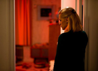 “Doppio sospetto”: un noir hitchcockiano al femminile