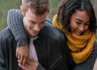 “Endless”: un teen drama che ricalca “Ghost” con scarso successo