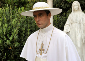 I FANTASTICI 4 | Omaggio a Jude Law, “giovane Papa” per Sorrentino