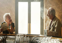 “L’uomo del labirinto”: un thriller ipnotico ambientato in una città “altra”