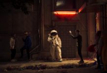 “Mila”: una riflessione elegante, concisa e tortuosa sul presente