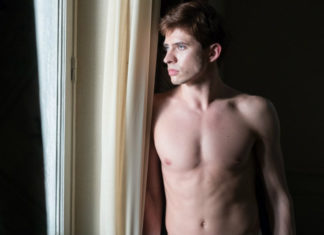 “Nureyev – The white crow”: un biopic romantico ma frammentato