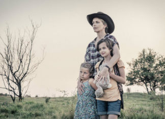 “Pelican blood”: quando il dramma familiare si trasforma in trip esoterico