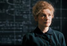 “Radioactive”: un biopic che prova a omaggiare la scienziata Marie Curie