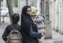 “Son-Mother”: una storia straziante, dolorosa, terribile sull’Iran di oggi