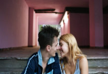 “Take me somewhere nice”: un’adolescente alla ricerca del padre