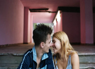 “Take me somewhere nice”: un’adolescente alla ricerca del padre