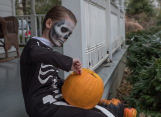 “The prodigy – Il figlio del male”: un horror classico ma godibile