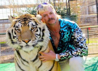 “Tiger king”: a casa di Joe Exotic tra sesso, felini e tentati omicidi
