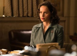 “Una giusta causa”: un biopic tradizionale su un grande personaggio