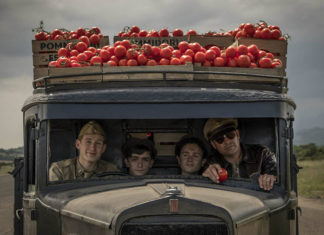 “Catch-22”: in esclusiva su Sky la miniserie diretta da George Clooney