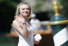 Dakota Fanning presenta “Hello apartment”, il suo primo corto