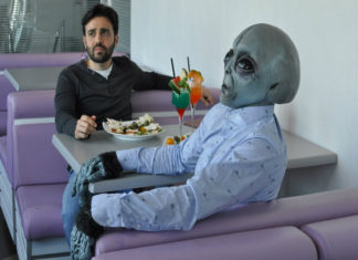 “Era giovane e aveva gli occhi chiari”: nel mezzo del cammin di nostra vita…