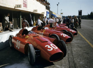 “Ferrari: un mito immortale”: tra adrenalina e rischio, i ruggenti anni ’50