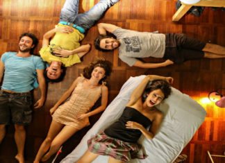 Al cinema: Fino a qui tutto bene