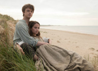 “La ragazza dei tulipani”: un melò zoppicante nella Amsterdam del 1600