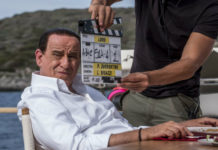 “LORO 1”: Silvio Berlusconi e la sua corte decadente secondo Sorrentino