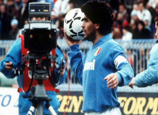 “Maradonapoli”: la città partenopea racconta uno dei suoi miti