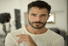 Fiction | Canale 5 | Solo |