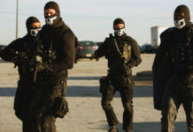 “Nella tana dei lupi”: una partita a scacchi, tra astuzia e forza fisica