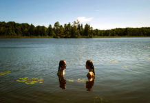 “Porcupine lake”: alla ricerca di una migliore amica