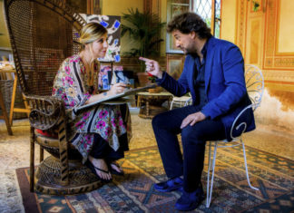 “Se son rose”: un eterno Peter Pan alla prova del tempo che passa