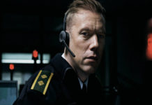 “Il colpevole”: un implacabile thriller telefonico in tempo reale