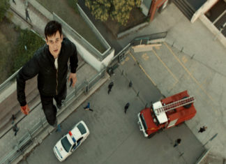 “Una luna chiamata Europa”: tra fantascienza e realismo crudo