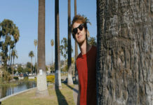“Under the silver lake”: Andrew Garfield in un vorticoso trip onirico