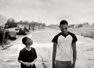 “Che fare quando il mondo è in fiamme?”: il nuovo film di Minervini