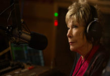 “Adorabile nemica”: one woman show di una grande Shirley MacLaine