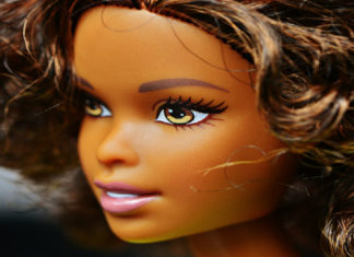 A teatro: Un taglio netto