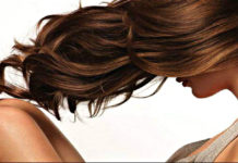 Come avere capelli sani e belli dopo le vacanze estive