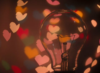 “Raccontami di un giorno perfetto”: recensione del libro di Jennifer Niven