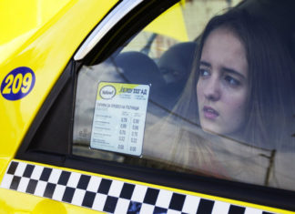 “Directions – Tutto in una notte a Sofia”: società senza valori né morale