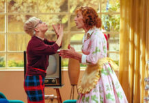 “Favola”: un’amicizia surreale. E l’humor che si tinge di dramma