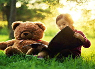 Nati per amare i libri? Identikit del lettore potenziale in 14 punti