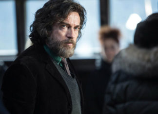 “La ragazza nella nebbia”: un thriller che porta alla luce il mostro in noi