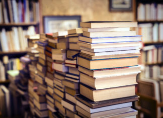 9 libri molto lunghi che valgono ogni minuto speso per leggerli