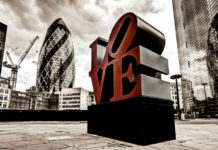 Intervista a Melinda Miller: quando l’amore ti aspetta al gate