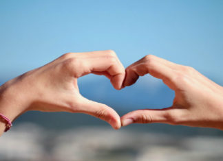 Intervista all’autrice Angela Castiello