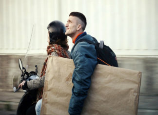 “Manuel”: il racconto vivido delle paure e delle crisi di un 18enne