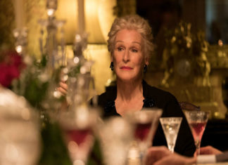 “Mistero a Crooked House”: chi ha ucciso il patriarca Aristides?