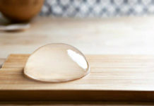 Originalità in tavola: la torta trasparente newyorkese