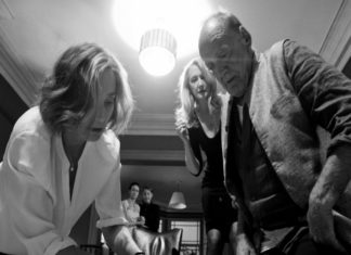 “The party”: Sally Potter uccide gli ideali in un film sospeso tra sagacia e paradosso