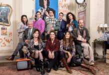 “La tristezza ha il sonno leggero”: una famiglia sull’orlo di una crisi di nervi