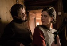 “Tensione superficiale”: Cristiana Dell’Anna in un dramma moderno