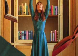 “La supplente”: recensione dell’esordio di Cristina Frascà