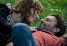 “Una relazione”: un esordio convincente, realistico e veritiero